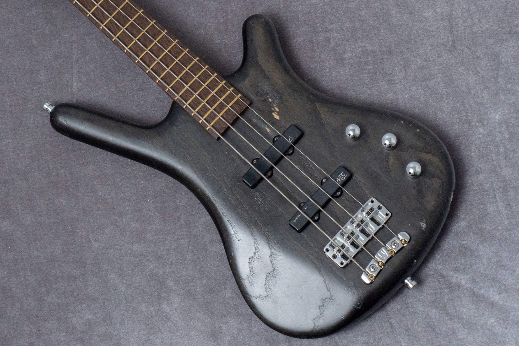 Bass Shop Geek IN Box