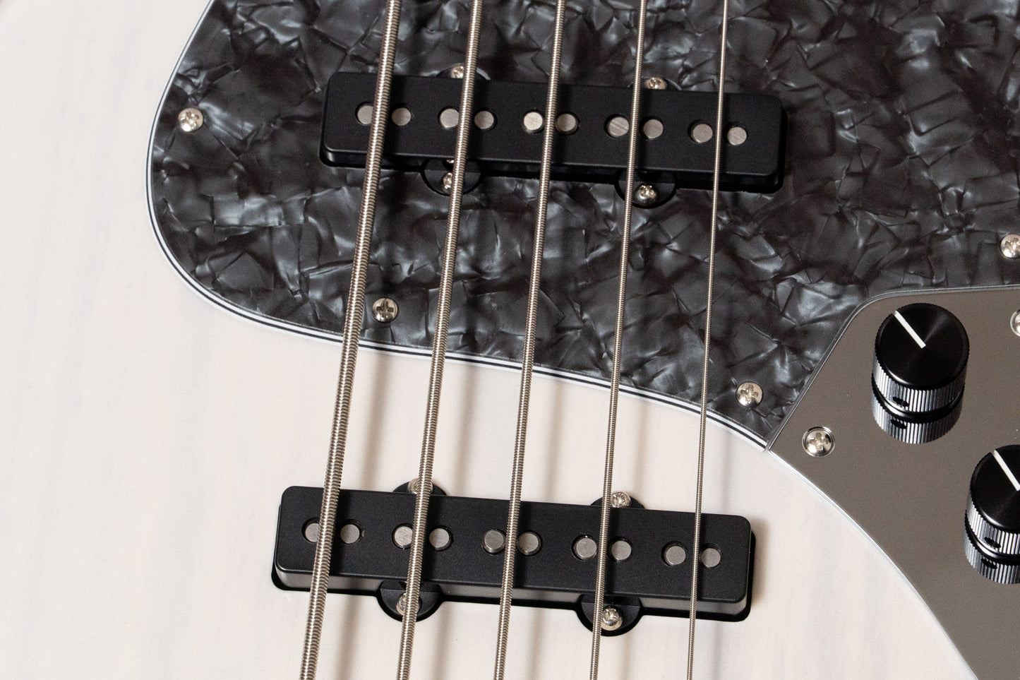 【new】Kikuchi Guitars / Hermes MV5 TWH 3.835㎏ #751【GIB Yokohama】