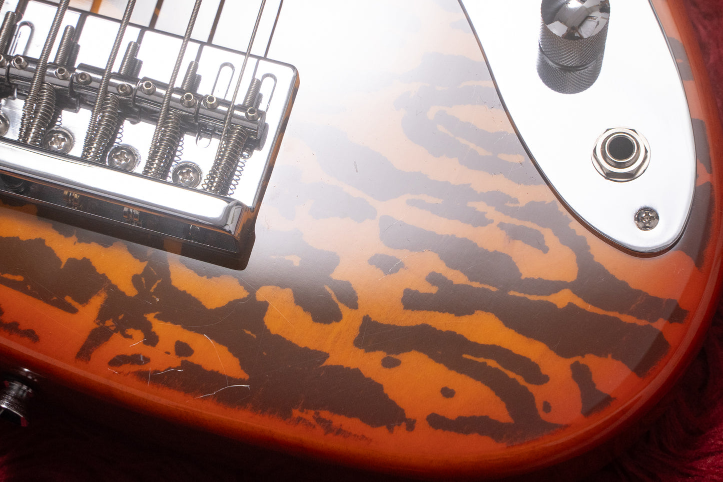 【used】woofy basses / Poodle 5 Honey Sunburst 3.875kg【GIB Yokohama】