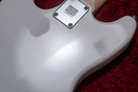 【used】Squier / Sonic Bronco Bass Arctic White 3.775kg #23007606【GIB Yokohama】