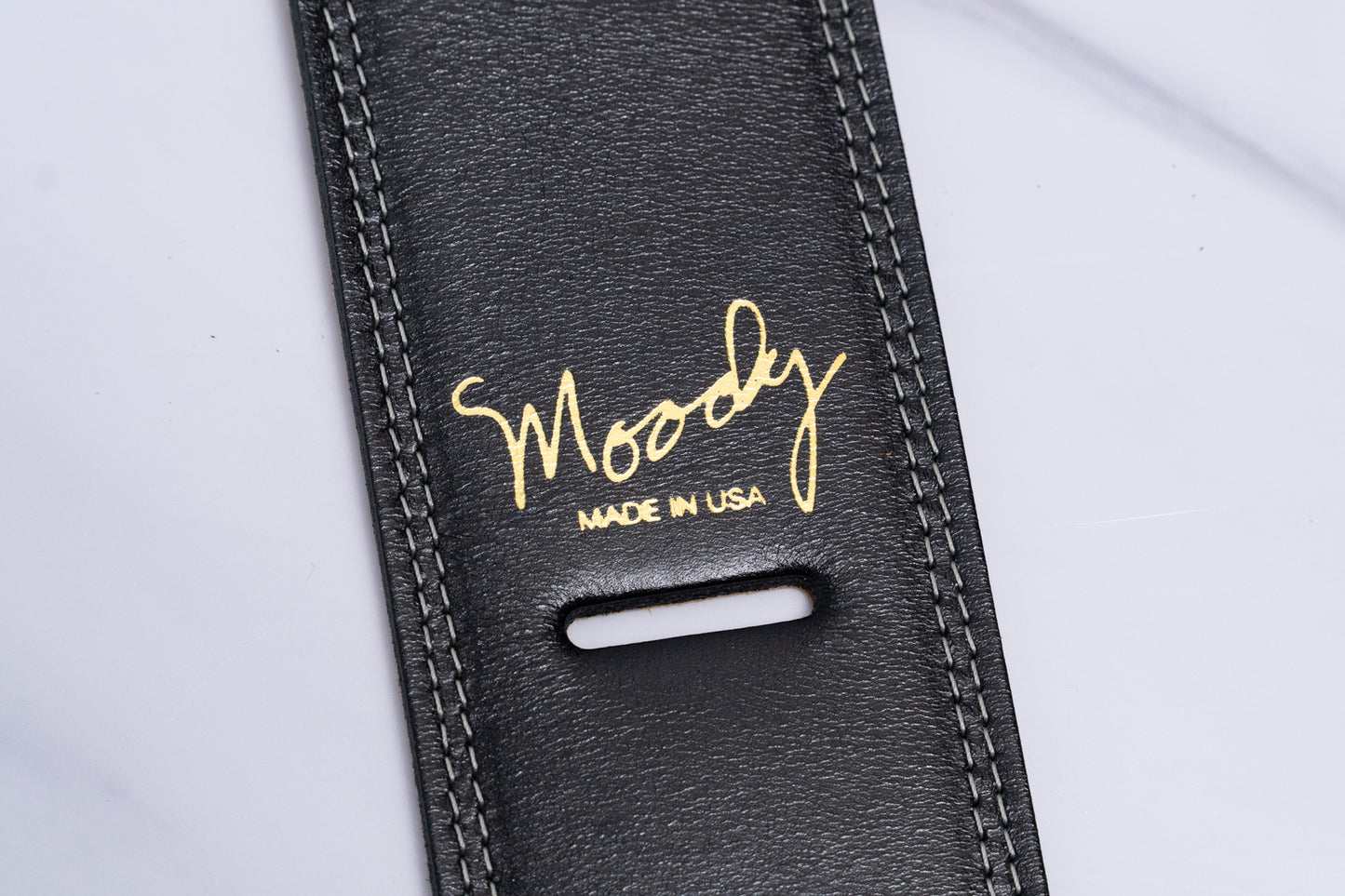【new】Moody Straps / 2.5 Inch Black/Cream Leather Long Tail【GIB Yokohama】