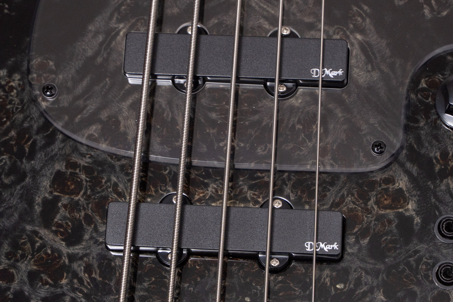 【new】D'mark Guitars / JbX8 5st Special Reserve BLACK PIOPPO 4.130kg #24K0004【GIB Yokohama】