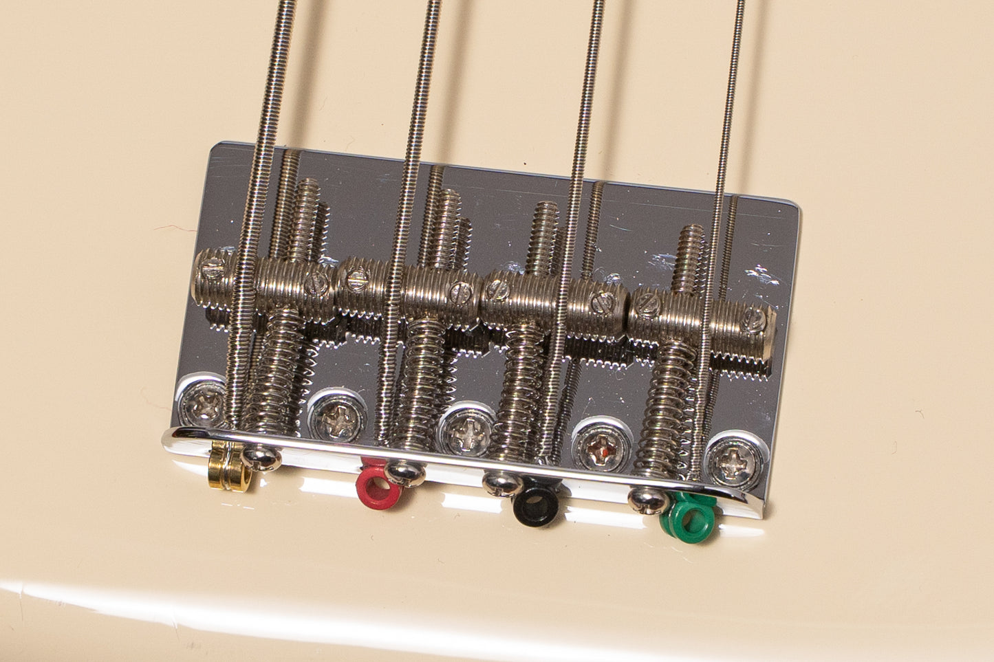 【used】Fender / Vintera II 60s Precision Bass Olympic White  2023 4.060kg #MX23083012【GIB Yokohama】