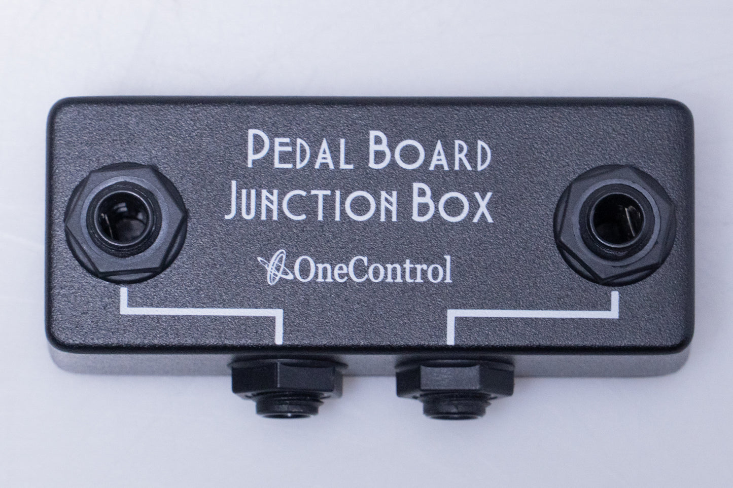 【used】One Control / Minimal Series Pedal Board Junction Box【GIB Yokohama】