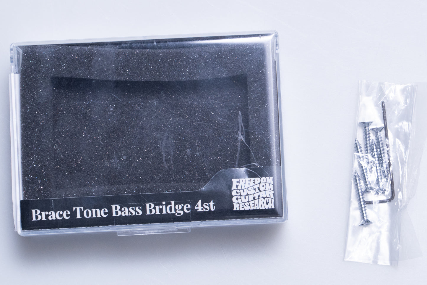 【used】Freedom Custom Guitar Research / Brace Tone Bass Bridge 4st【GIB Yokohama】
