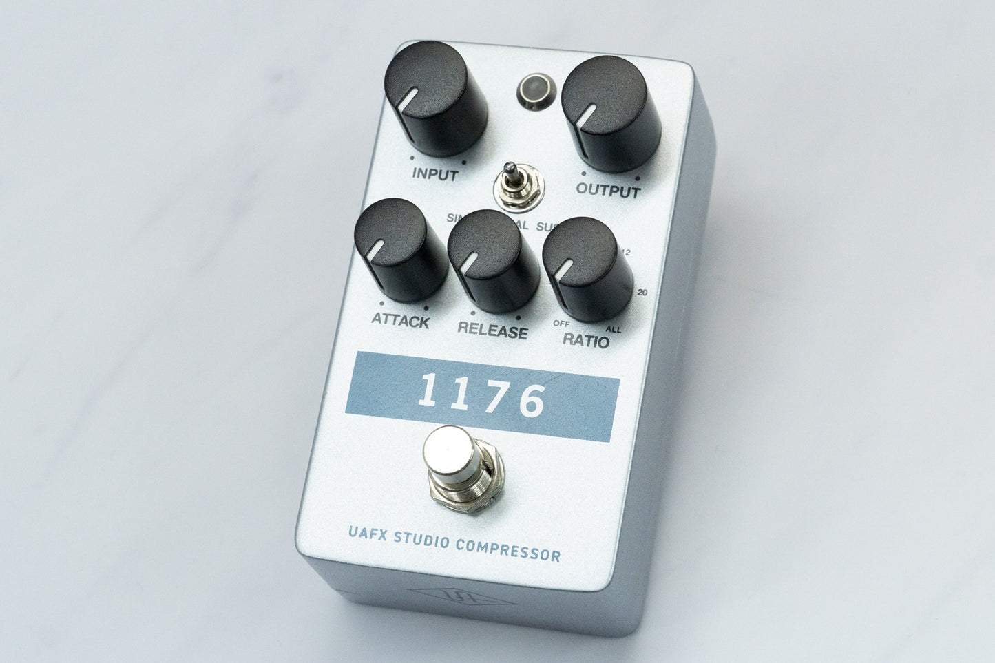 【used】Universal Audio / UAFX 1176 Studio Compressor【GIB Yokohama】