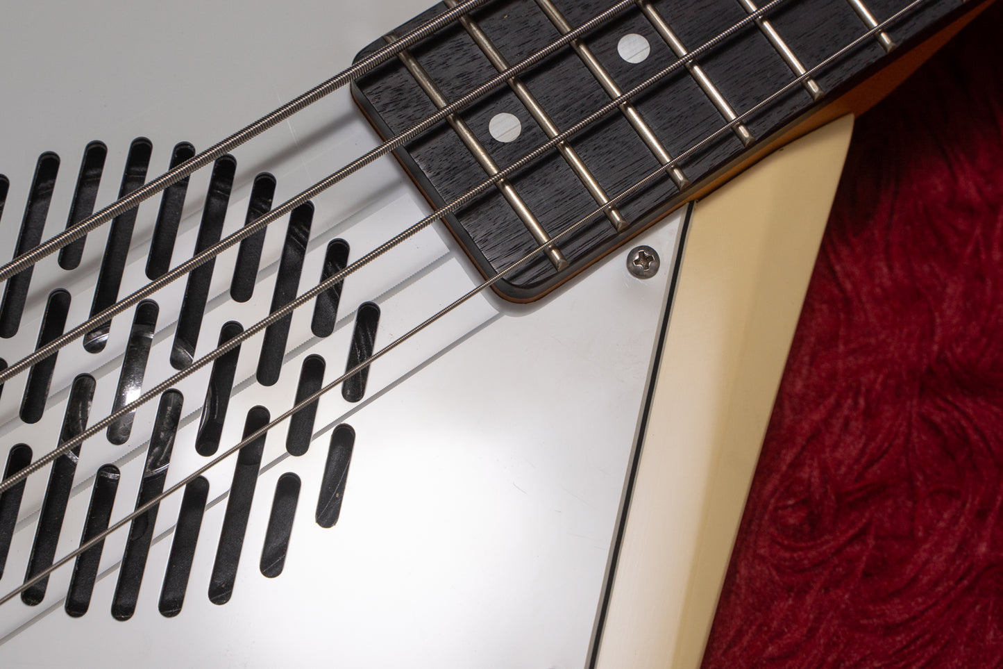 【used】VOX / APACHE II Bass White 3.815kg #Y1203883【GIB Yokohama】