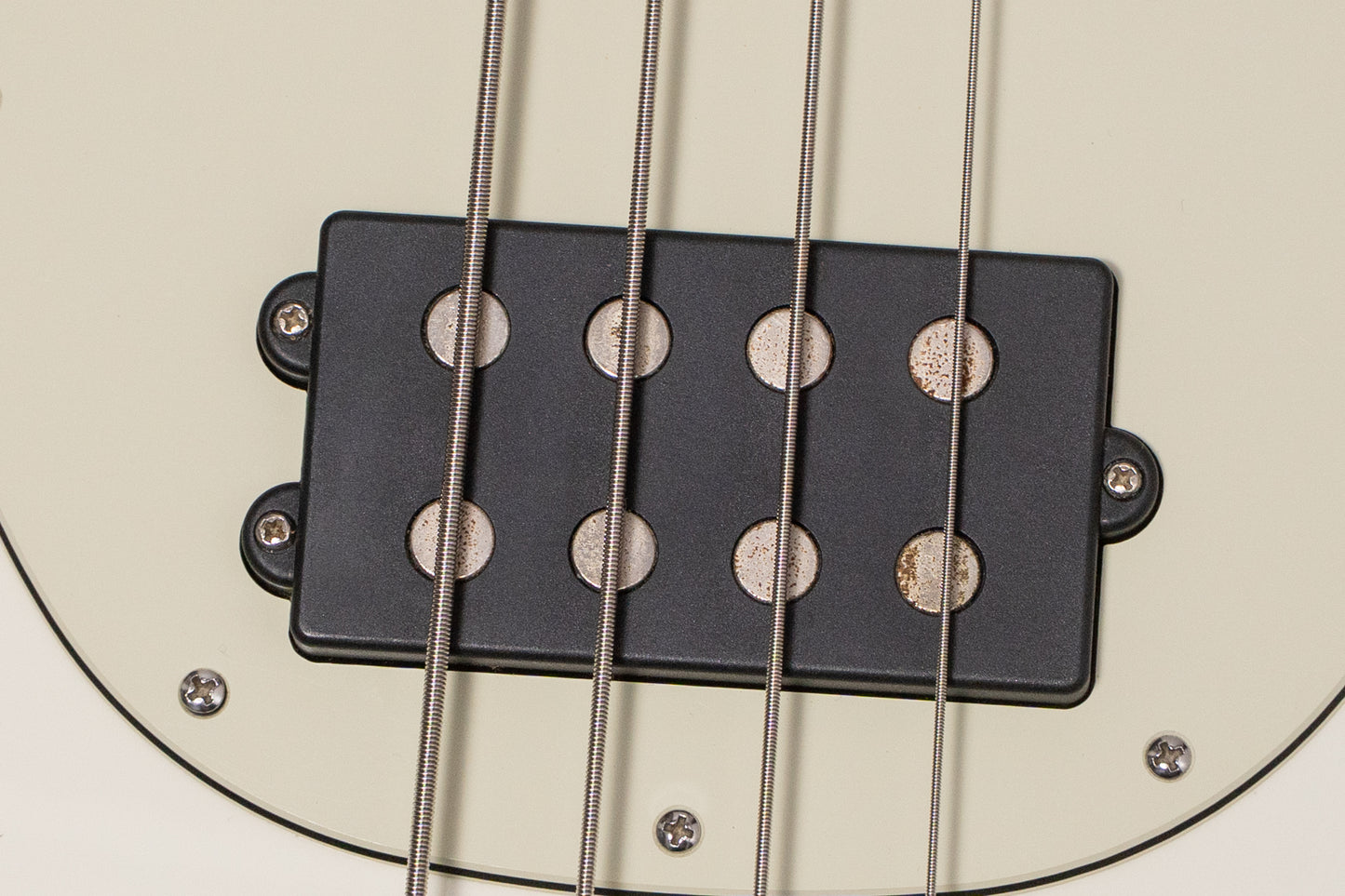 【used】Ernie Ball Music Man / StingRay Special Ivory White 2021 4.140kg #F86678【GIB Yokohama】