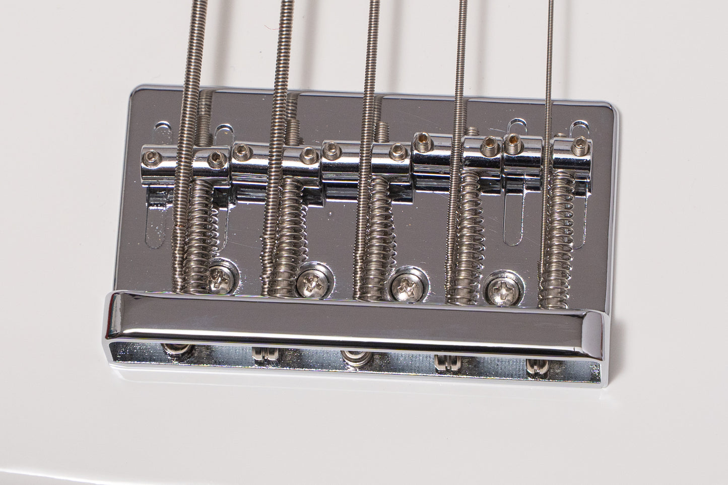 【used】woofy basses / ONE series Woo5 White 4.080kg【GIB Yokohama】