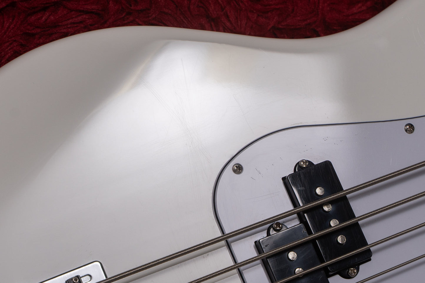 【used】woofy basses / ONE series Woo5 White 4.080kg【GIB Yokohama】