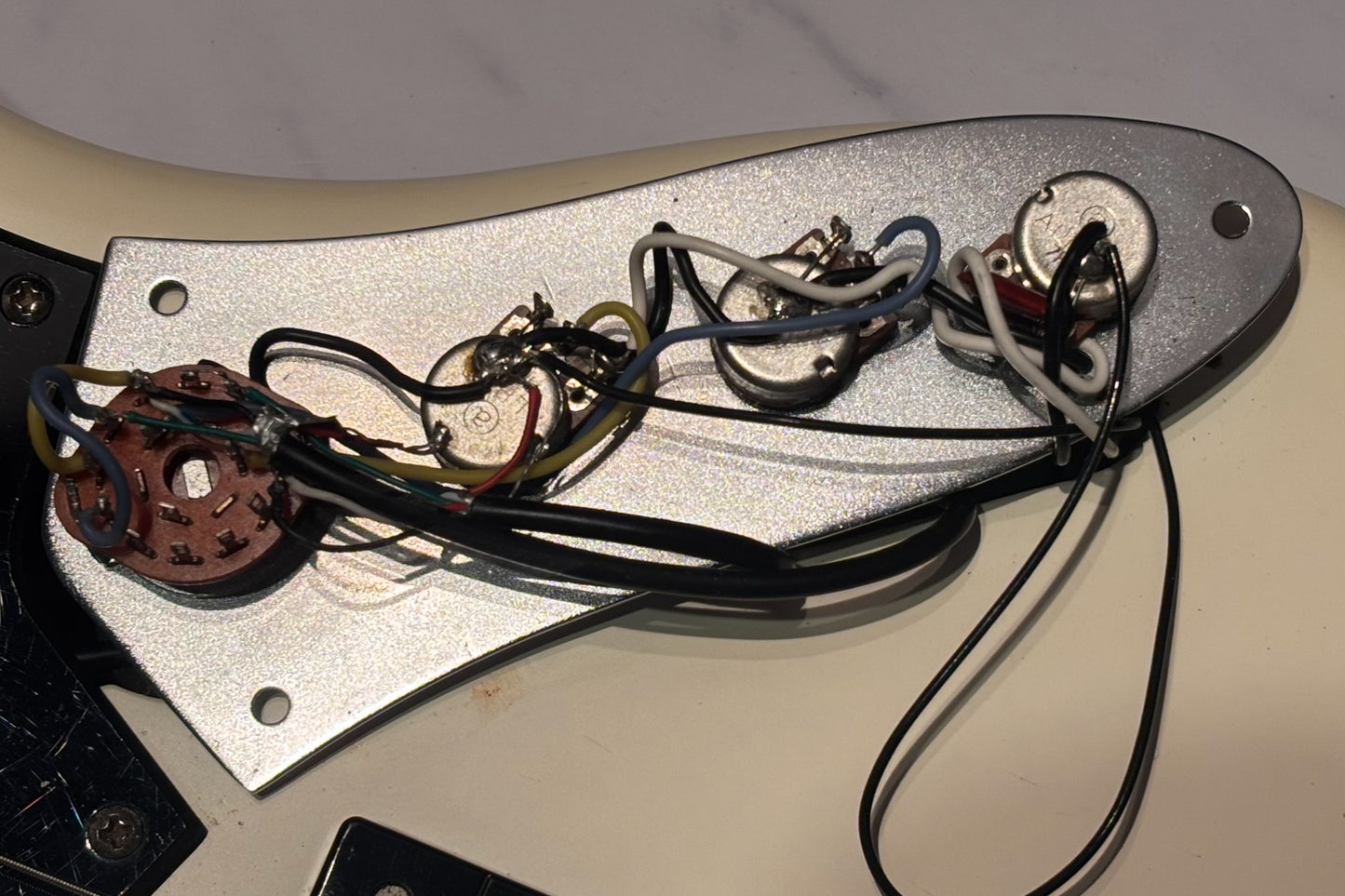 【used】Fender / Modern Player Jazz Bass V White 4.895kg #CGF1312423【GIB Yokohama】