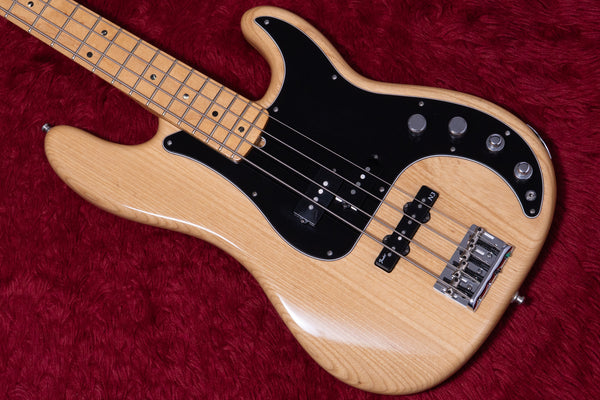 【used】Fender / American Deluxe Precision Bass N3 NAT 2015 3.910kg #US15023006【GIB Yokohama】