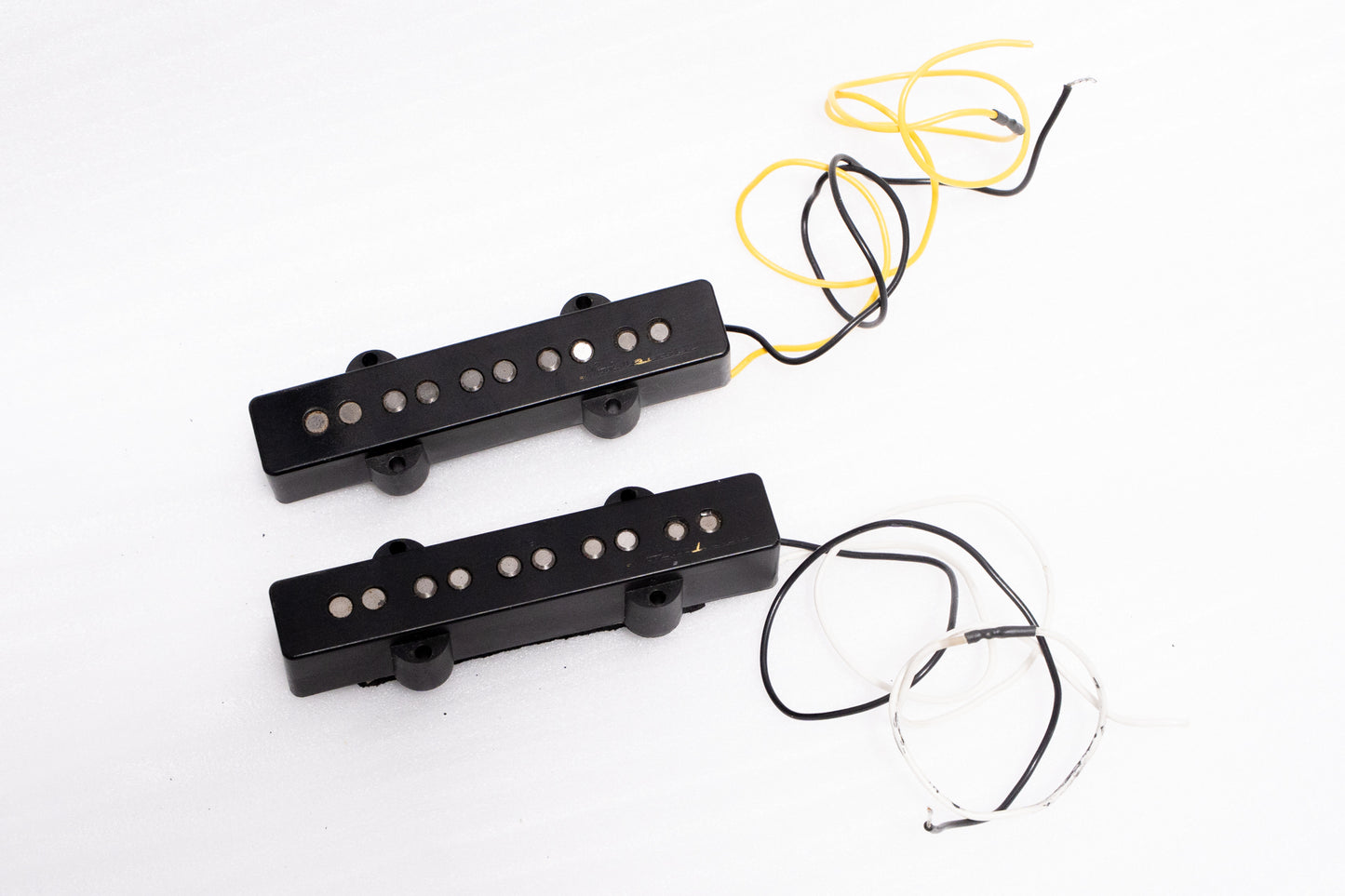 【used】Fender / American Deluxe Jazz Bass V Mod. BLK 1999 4.220kg #DN916781【GIB Yokohama】