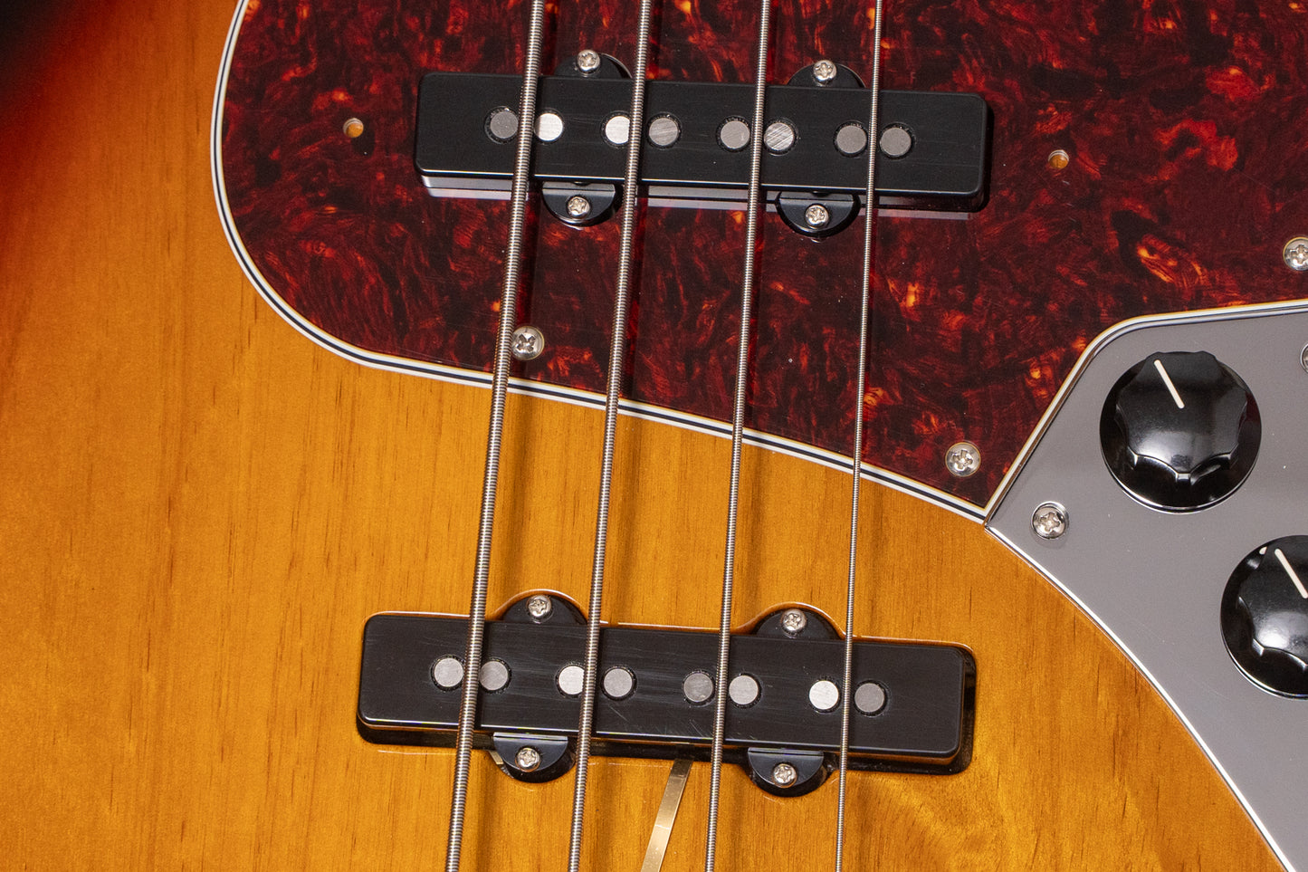 【used】Fender / Made in Japan Heritage 60s Jazz Bass 3TS 2024 4.120kg #JD24005234【GIB Yokohama】