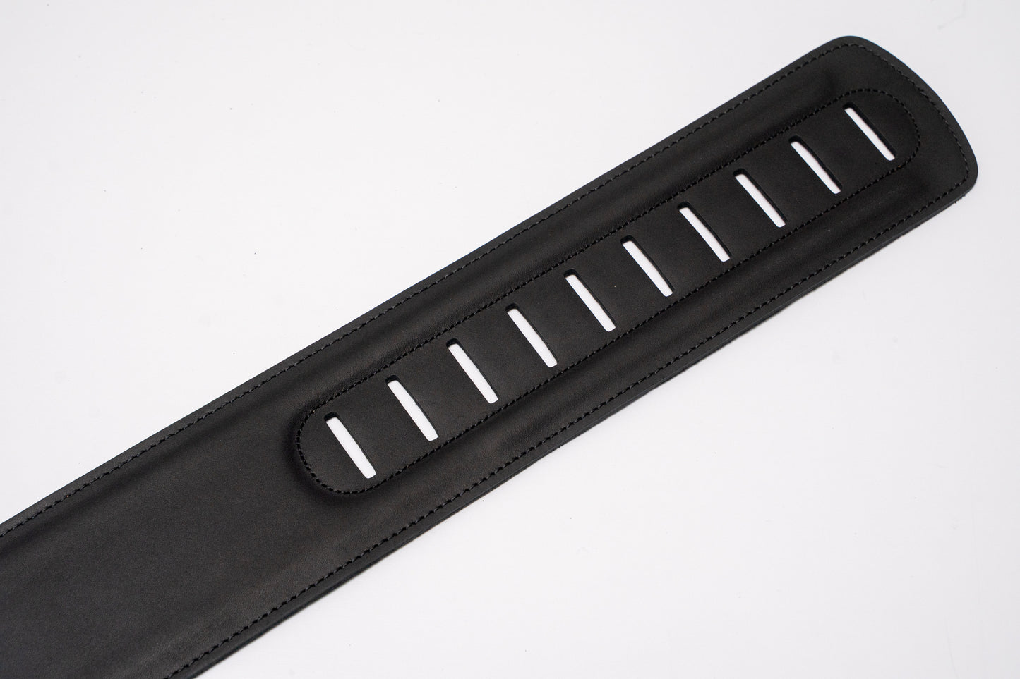 【new】Adamovic / Adamovic Strap Black【GIB Yokohama】