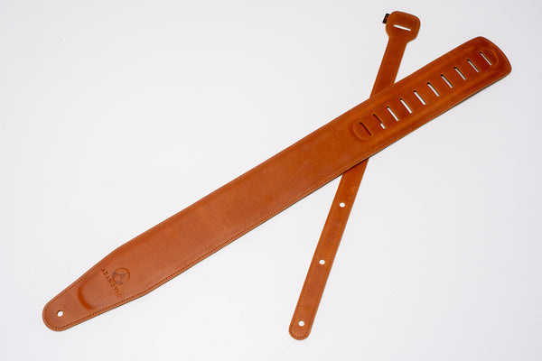 【new】Adamovic / Adamovic Strap Cognac【GIB Yokohama】