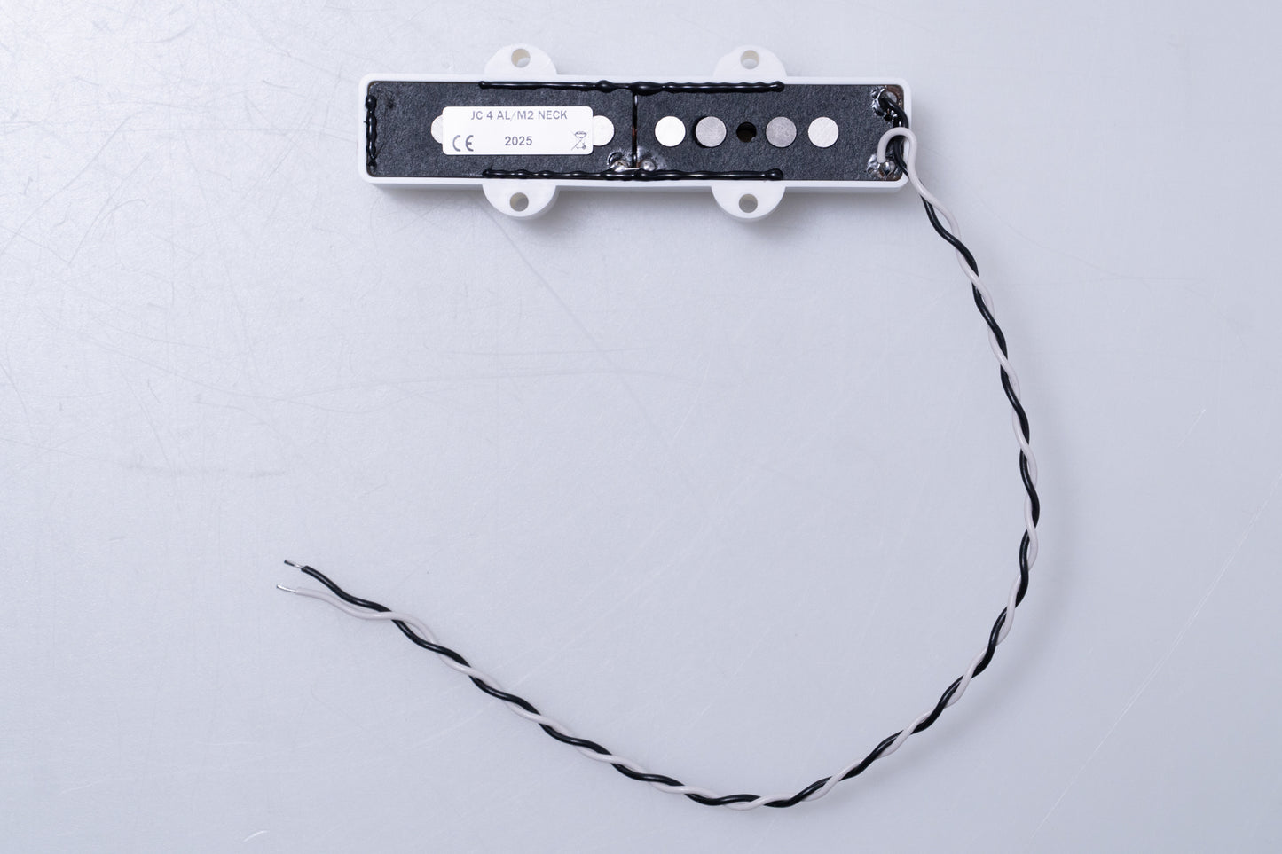 【new】Delano / JC4 AL/M2 WHITE for 4strings Jazz Bass【GIB Yokohama】