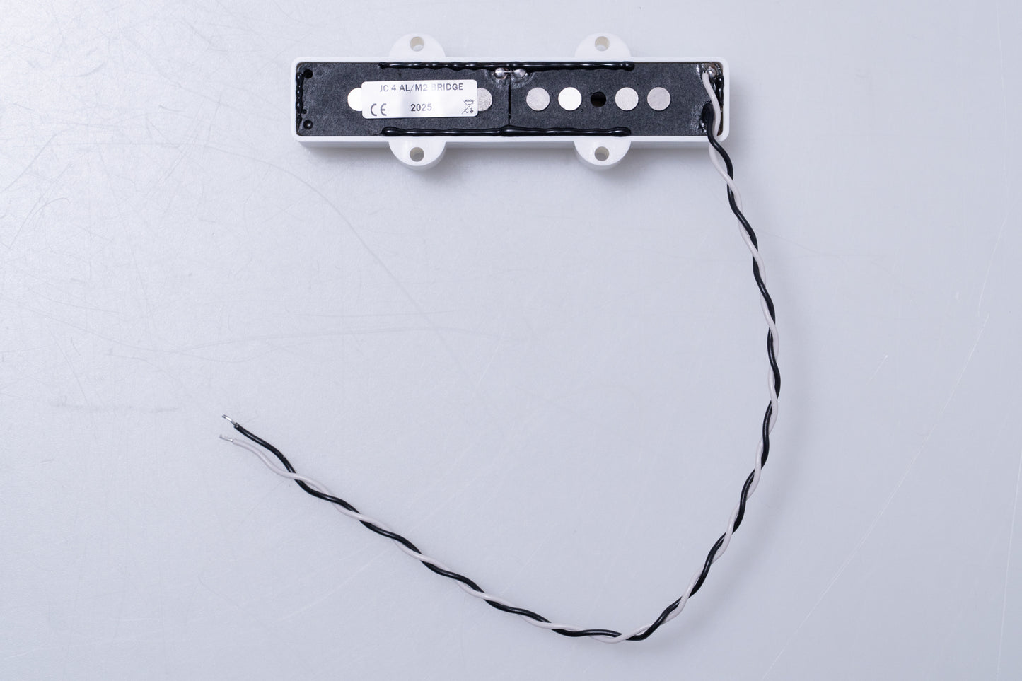 【new】Delano / JC4 AL/M2 WHITE for 4strings Jazz Bass【GIB Yokohama】