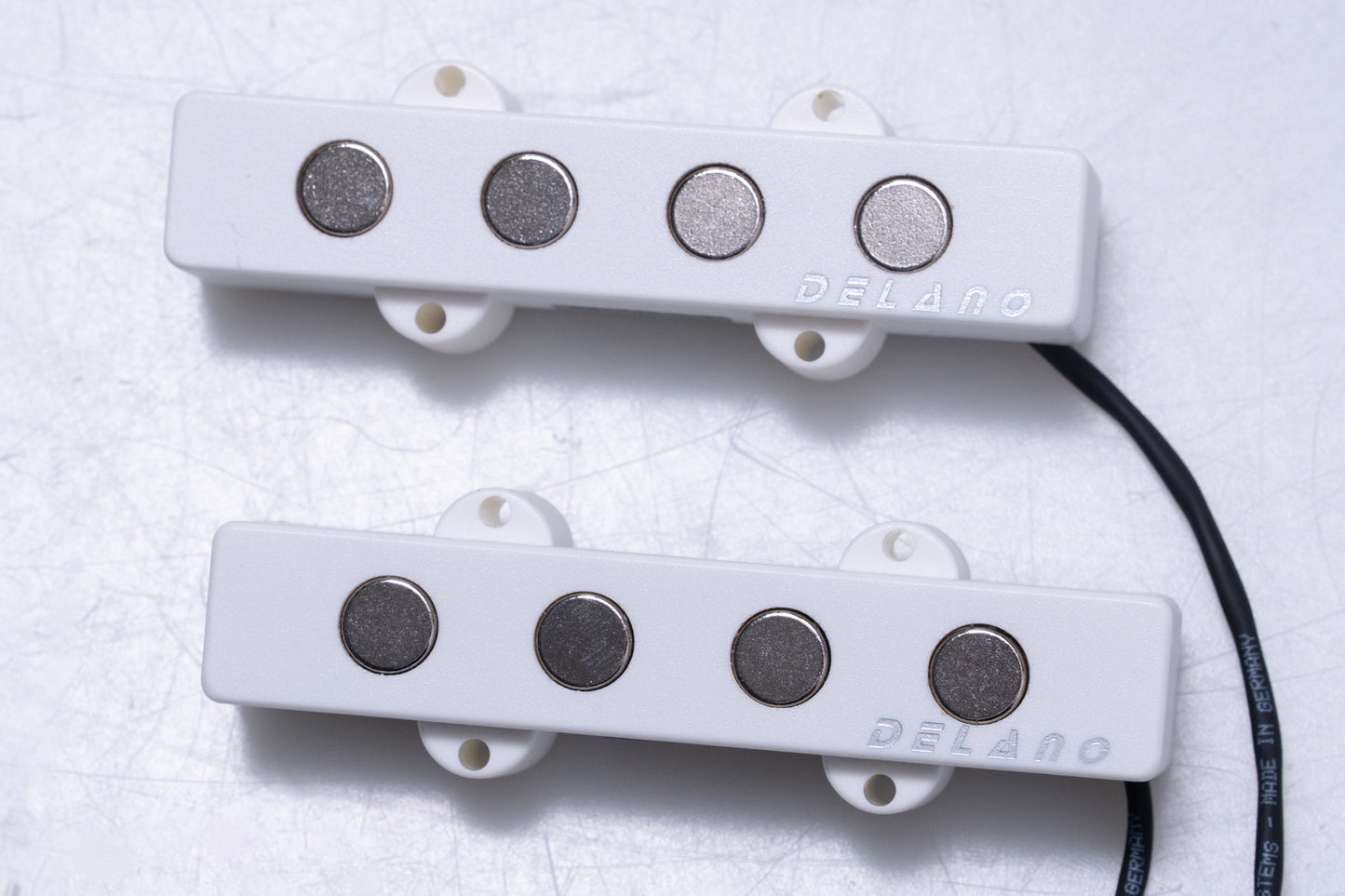 【new】Delano / JMVC 4 FE/M2 WHITE for 4strings【GIB Yokohama】