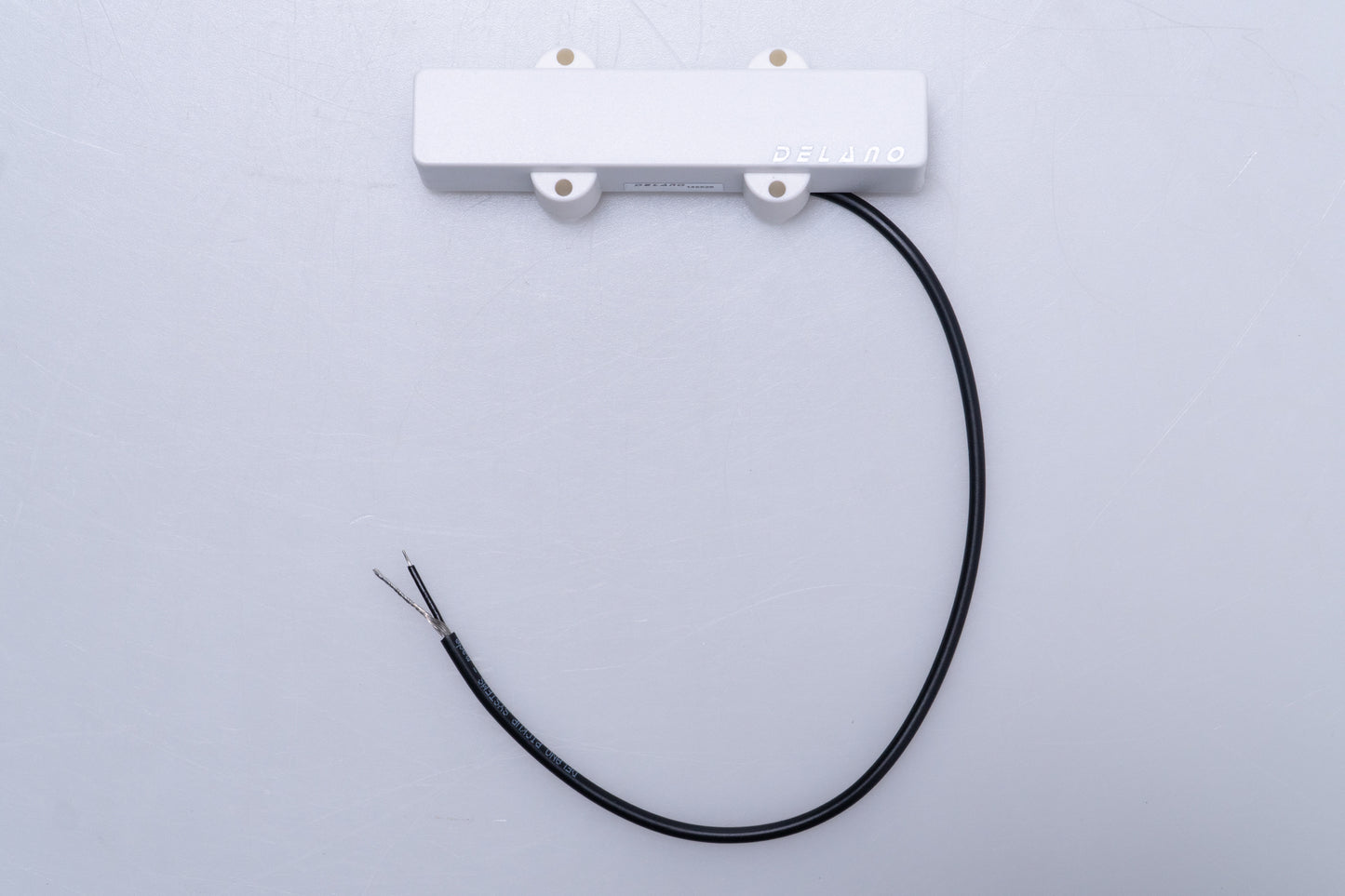 【new】Delano / JC 4 HE/M2 WHITE for 4strings【GIB Yokohama】