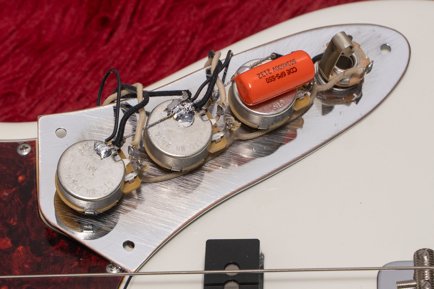 【new】Freedom Custom Guitar Research / C.S.R.S JB 5st OW 4.465kg #1877L【GIB Seoul】