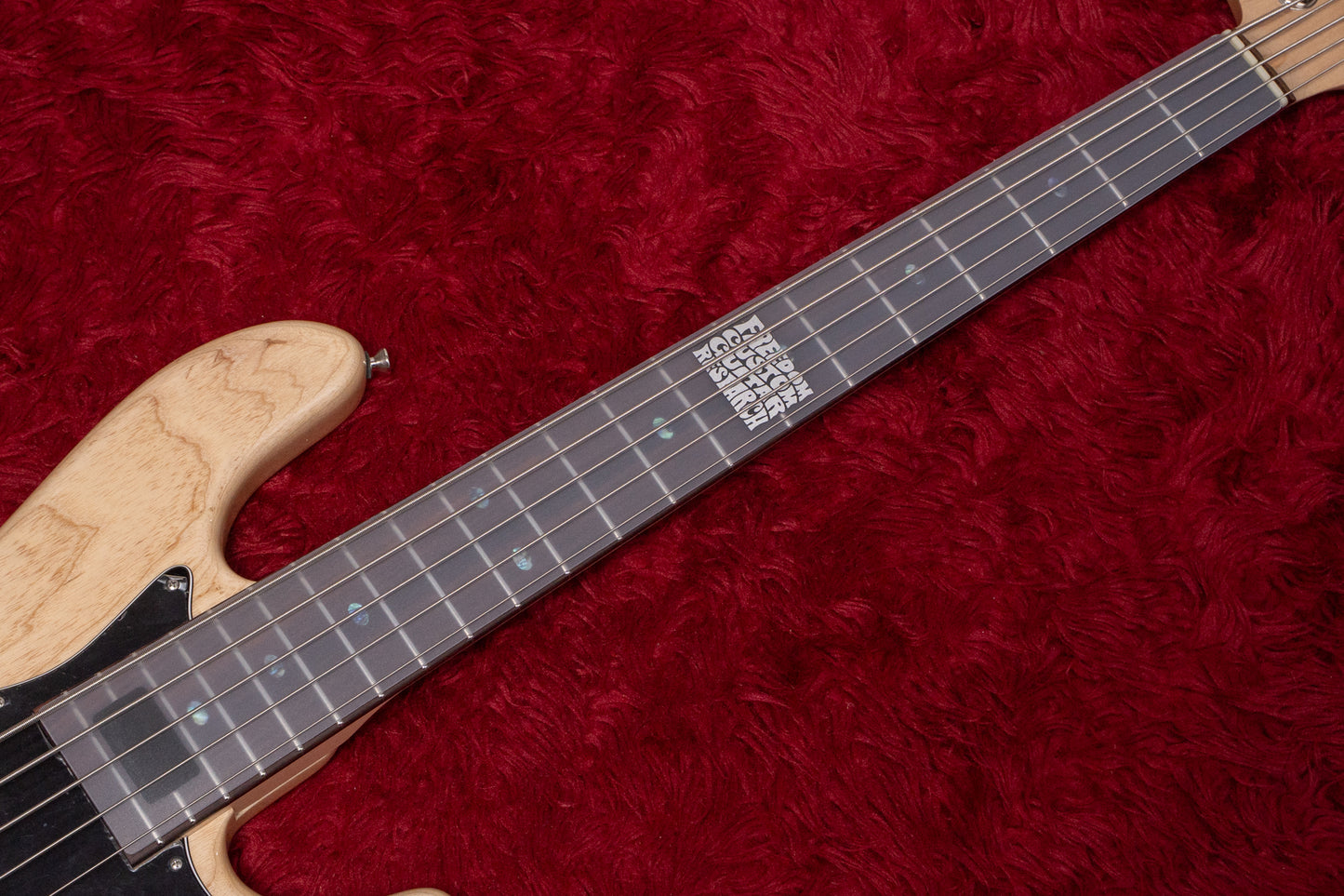 【new】Freedom Custom Guitar Research / C.S. Rhino 5st NAT 4.065kg #25041203【GIB Yokohama】