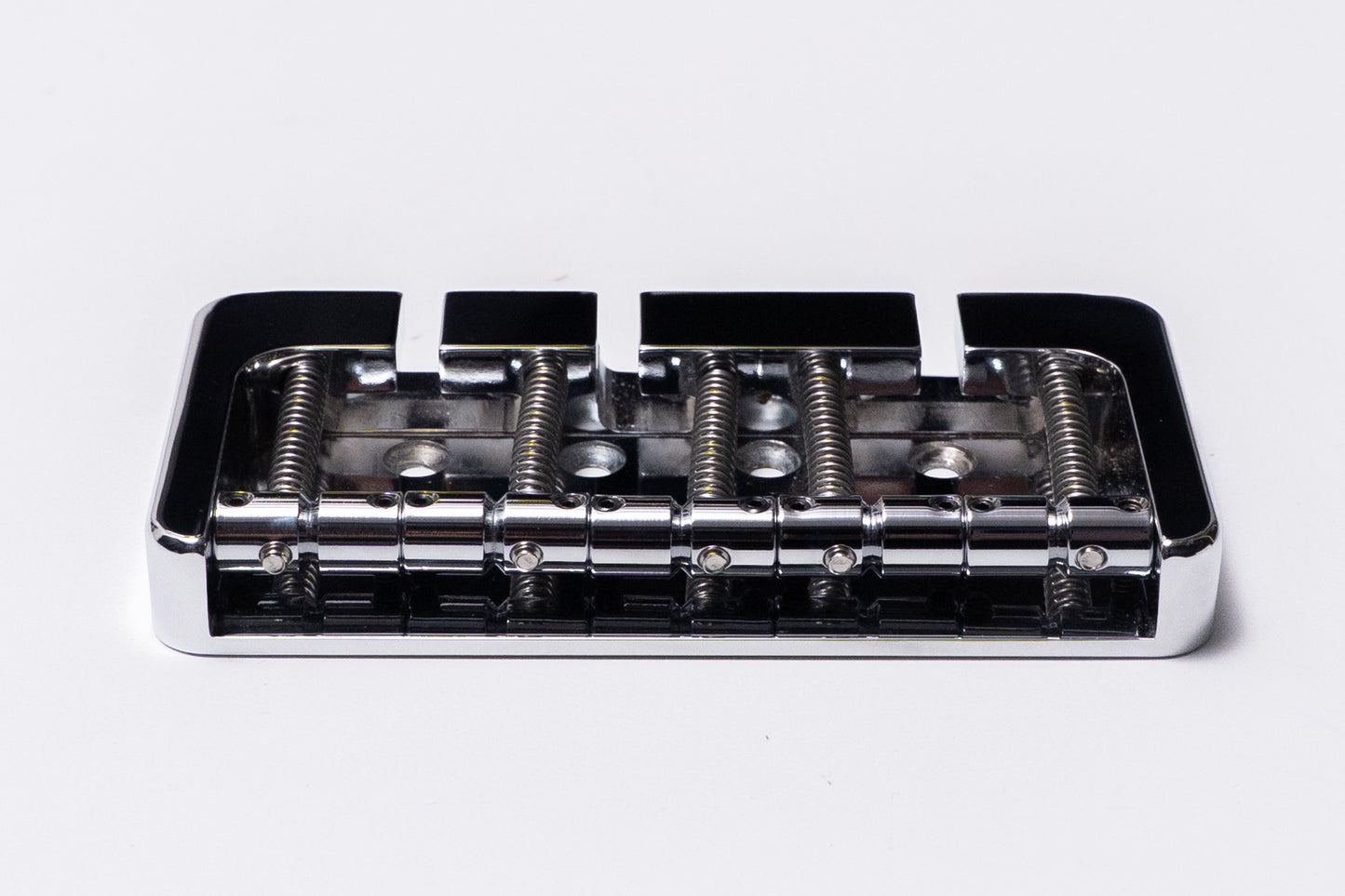 【used】HIPSHOT / 5 String B Style Bass Bridge Chrome .708 Aluminum【GIB Yokohama】