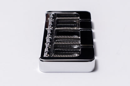 【used】HIPSHOT / 5 String B Style Bass Bridge Chrome .708 Aluminum【GIB Yokohama】