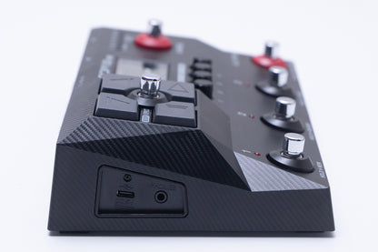 【used】ZOOM / B2 Four【GIB Yokohama】