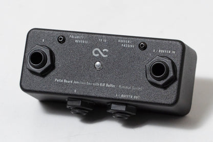 【used】One Control / Minimal Series Pedal Board Junction Box with BJF Buffer【GIB横浜エフェクター館】