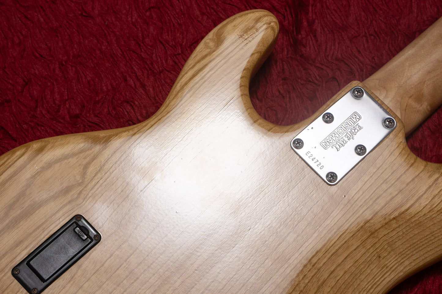 【used】Ernie Ball Music Man / StingRay 3EQ NAT 2001 4.600kg #E24720【GIB Yokohama】