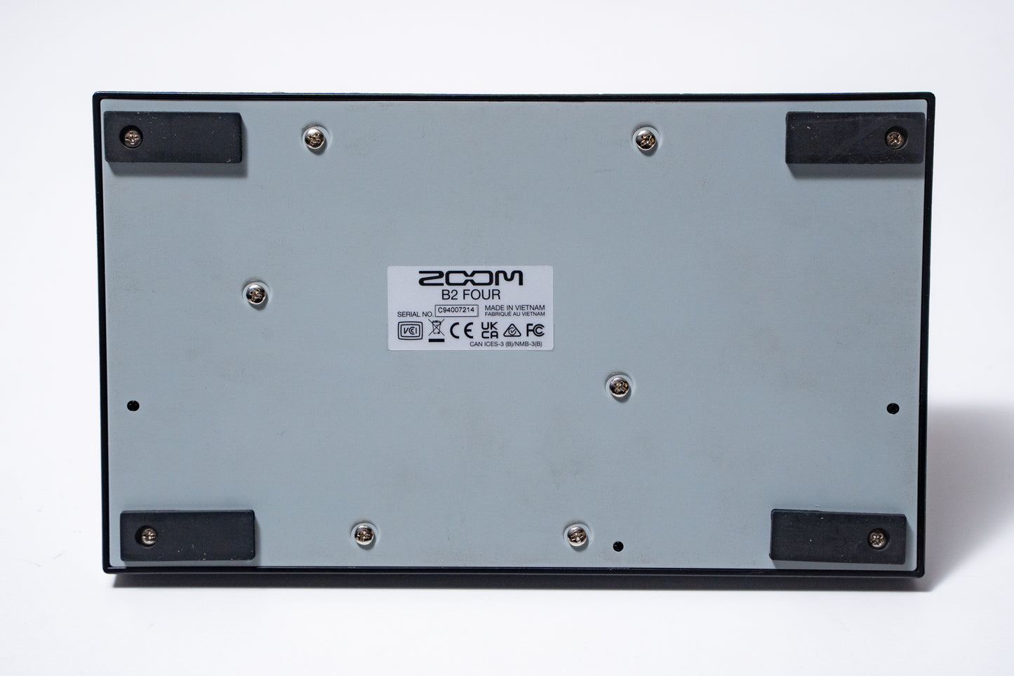 【used】ZOOM / B2 Four【GIB Yokohama】