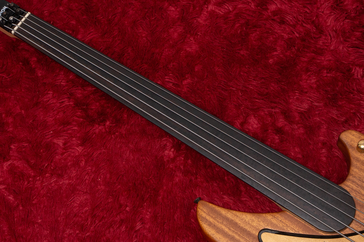 【used】Sanox / Leduc / U-Bass 5st FL 3.295kg【GIB Yokohama】
