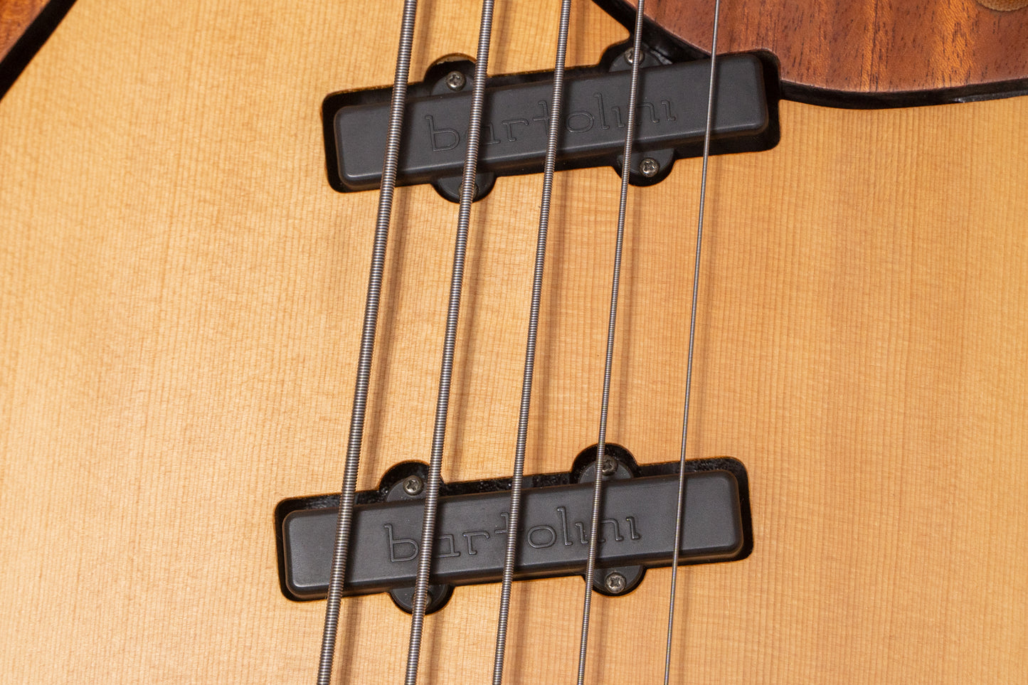【used】Sanox / Leduc / U-Bass 5st FL 3.295kg【GIB Yokohama】