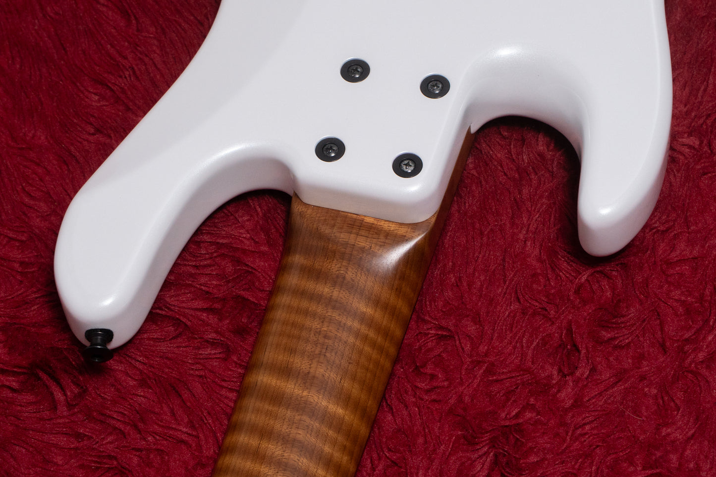 【used】Kikuchi Guitars / Custom Bass 5 Snowflake White Pearl 3.605kg #14【Consignment】【GIB Yokohama】