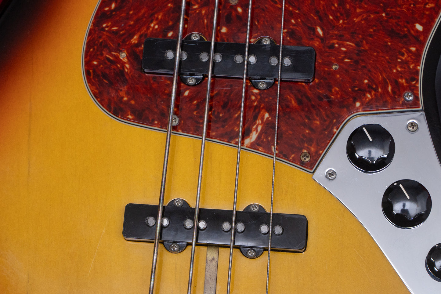 【used】Fender Custom Shop / 1964 Jazz Bass 3TS NOS 2001 4.585kg #R11232【GIB Yokohama】