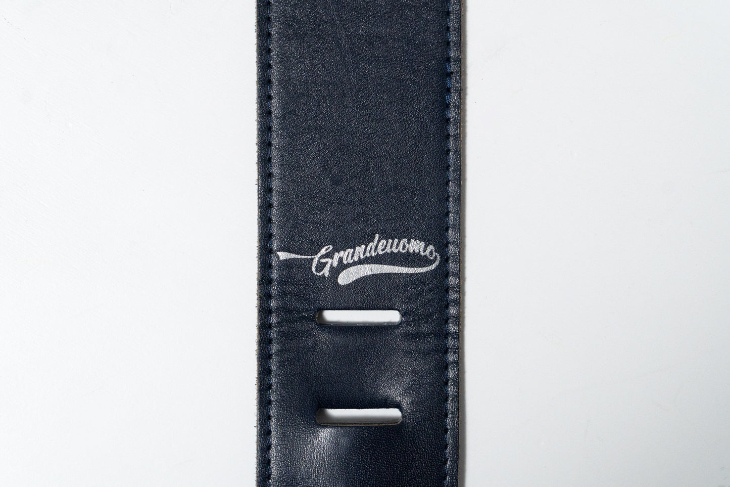 【used】Grande uomo / Strap Navy【GIB Yokohama】