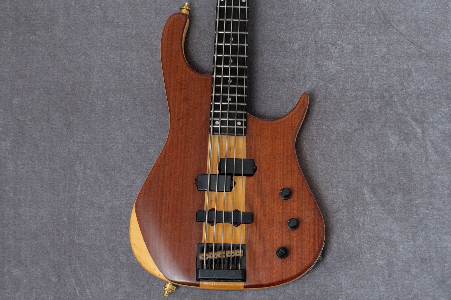 【used】Modulus / 80s Bassstar 5 Graphite PJ bass 4.06kg 【GIB Hyogo】