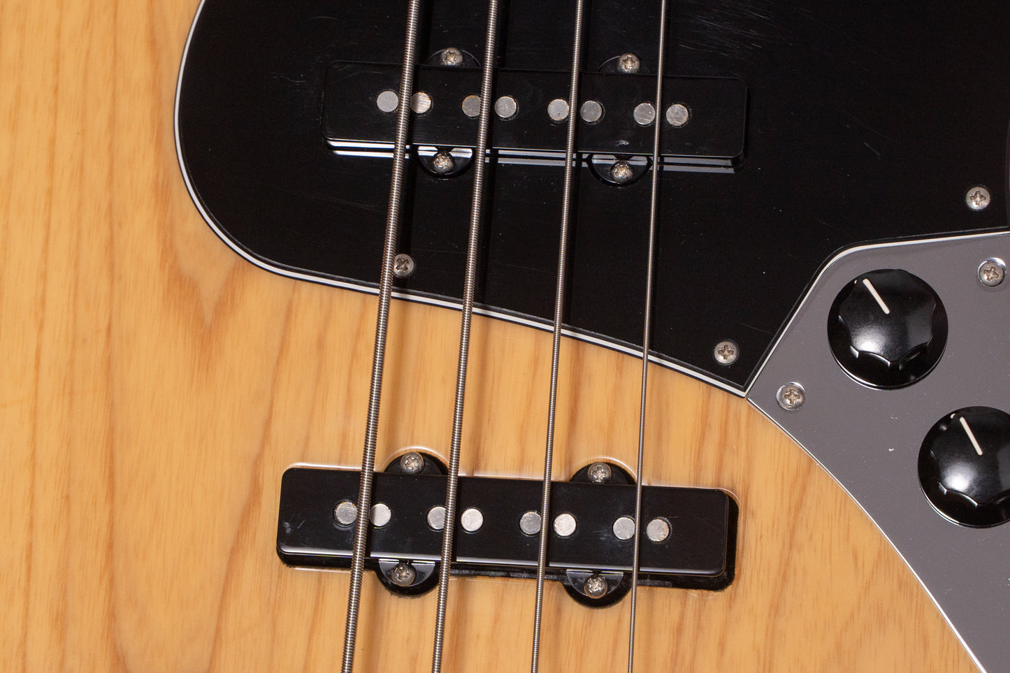 【used】Fender / American Professional Jazz Bass NAT 2019 4.515kg #US19056482【GIB Yokohama】