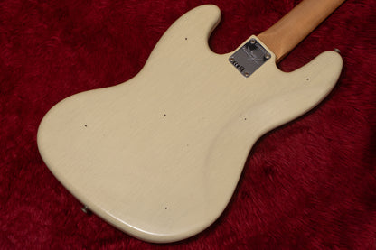 【used】Fender Custom Shop / 1968 Jazz Bass Journeyman Relic Vintage White 2022 4.180kg #CZ564369【GIB Yokohama】