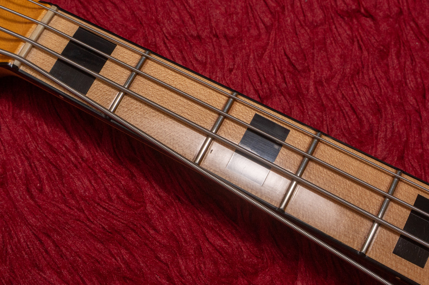【used】Fender Custom Shop / 1968 Jazz Bass Journeyman Relic Vintage White 2022 4.180kg #CZ564369【GIB Yokohama】