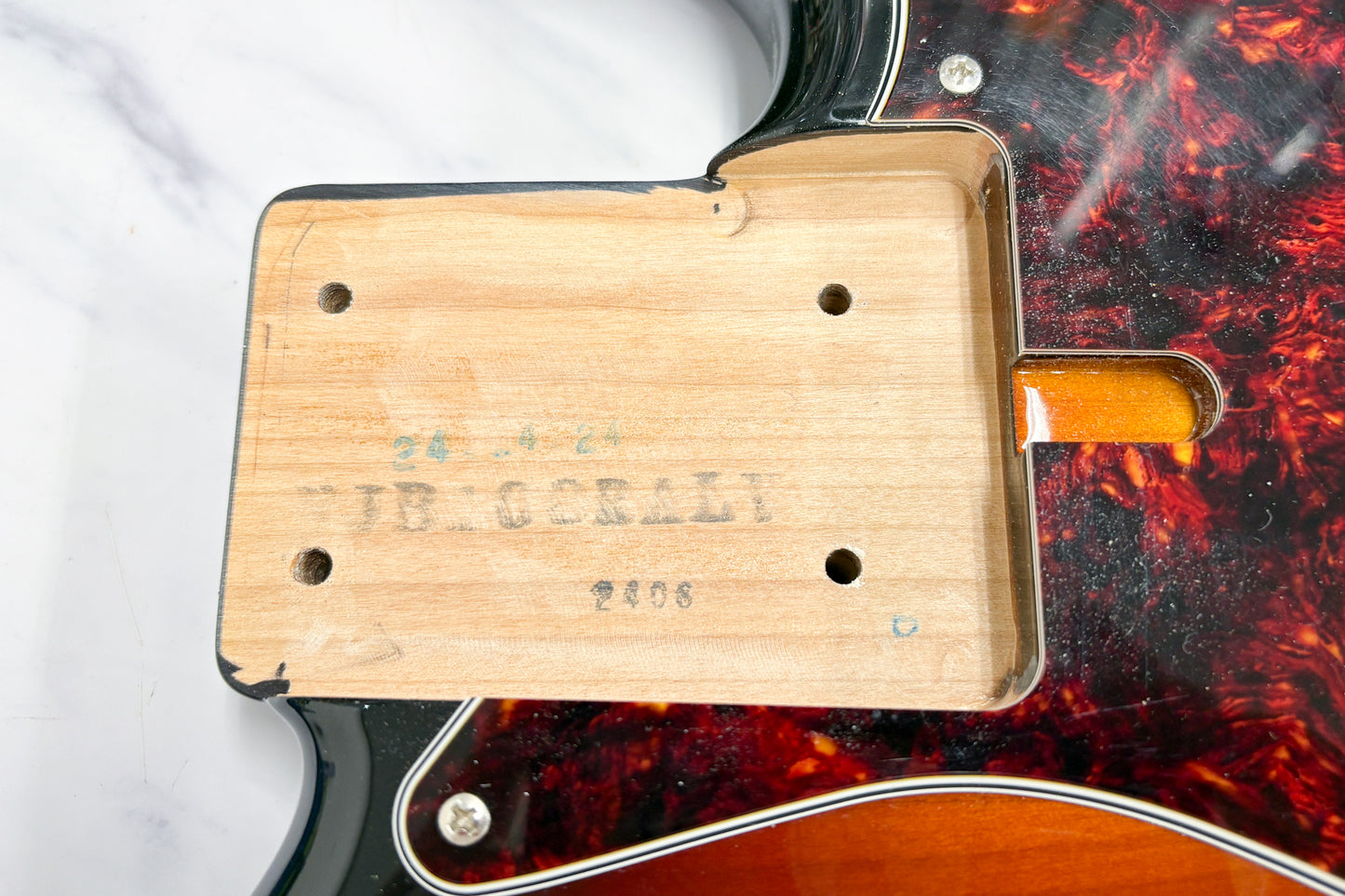 【used】FGN / NJB100RALV 3TS 2024 4.580kg #F240547【GIB Yokohama】
