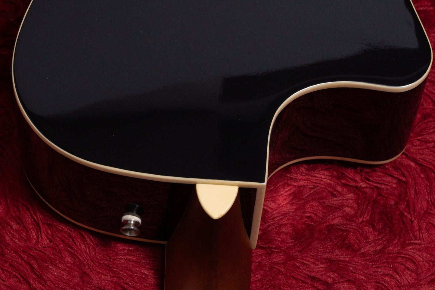 【used】Fender / Kingman Bass Walnut Fingerboard Black 2019 2.530kg #IWA1820395【GIB Yokohama】