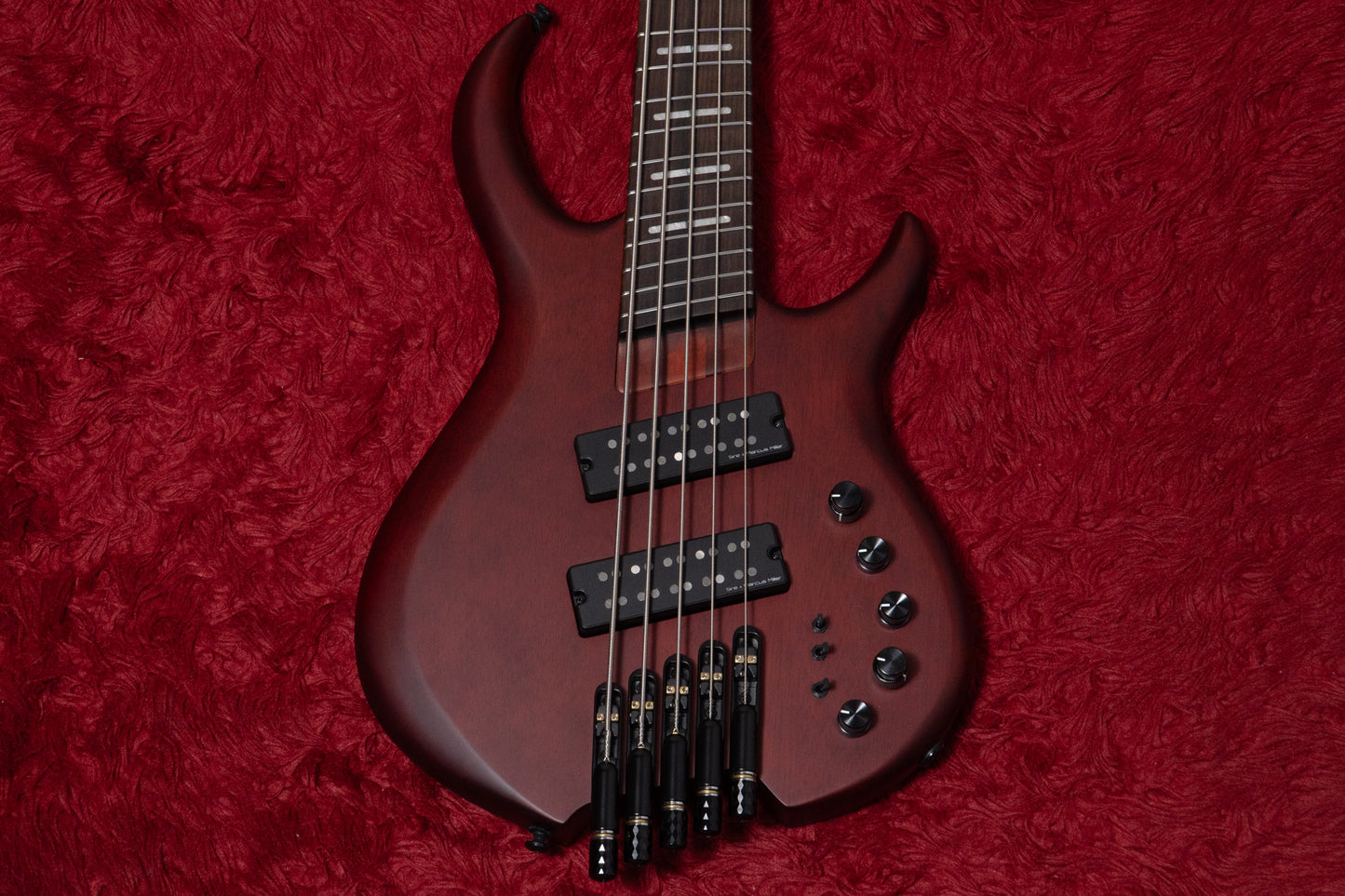 【new】Sire / M6-5 MA.S 3.765kg #2N25H20497【GIB横浜】