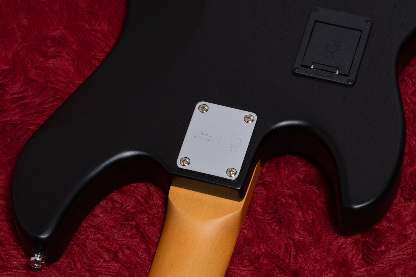 【new】Sire / P6-4 BK 3.340kg #2N25080375【GIB横浜】