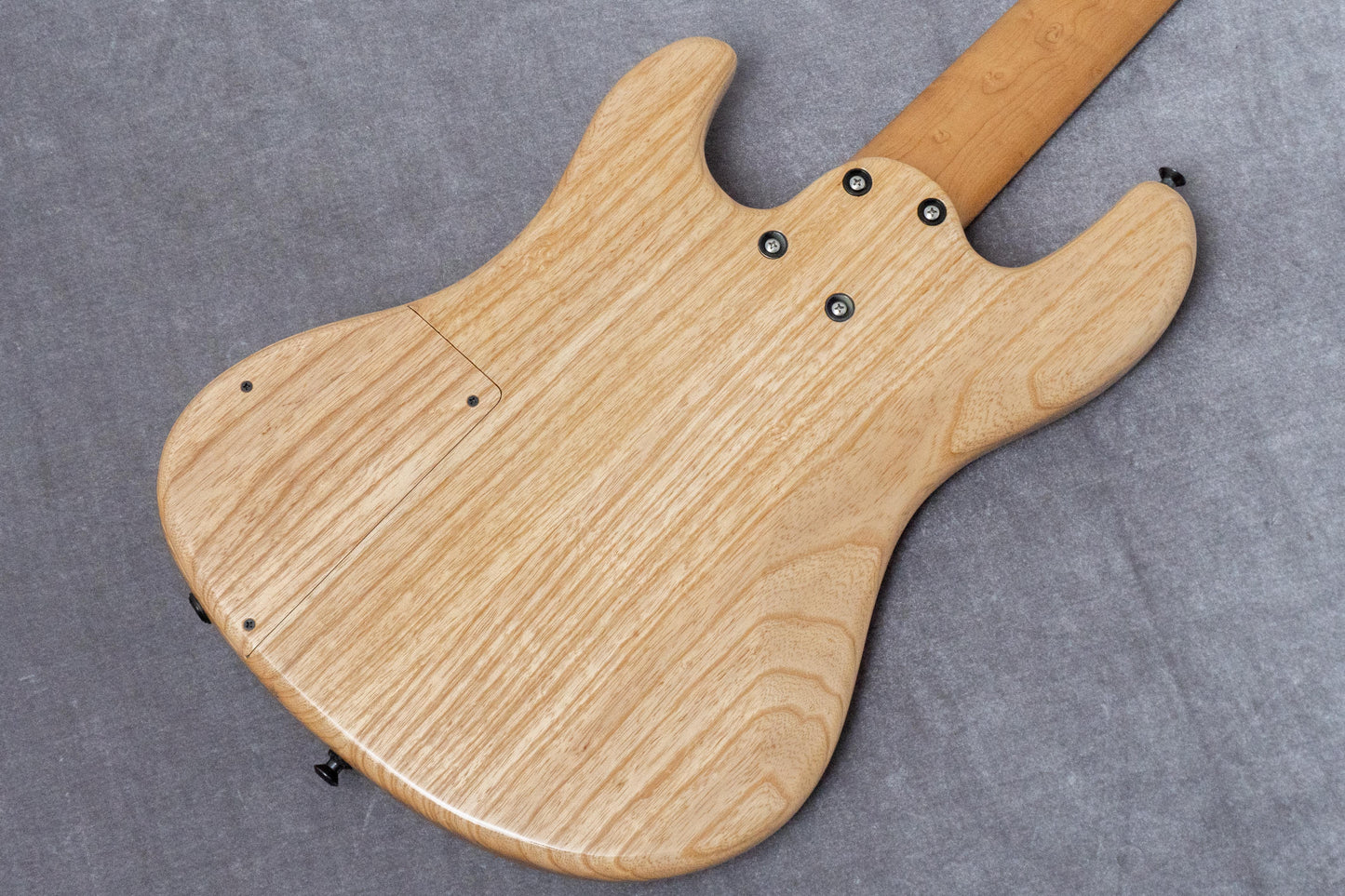 【new】AV BASSES / AVJ5m Burl Poplar 4.025kg #AVJ5m-2025-01【GIB Hyogo】