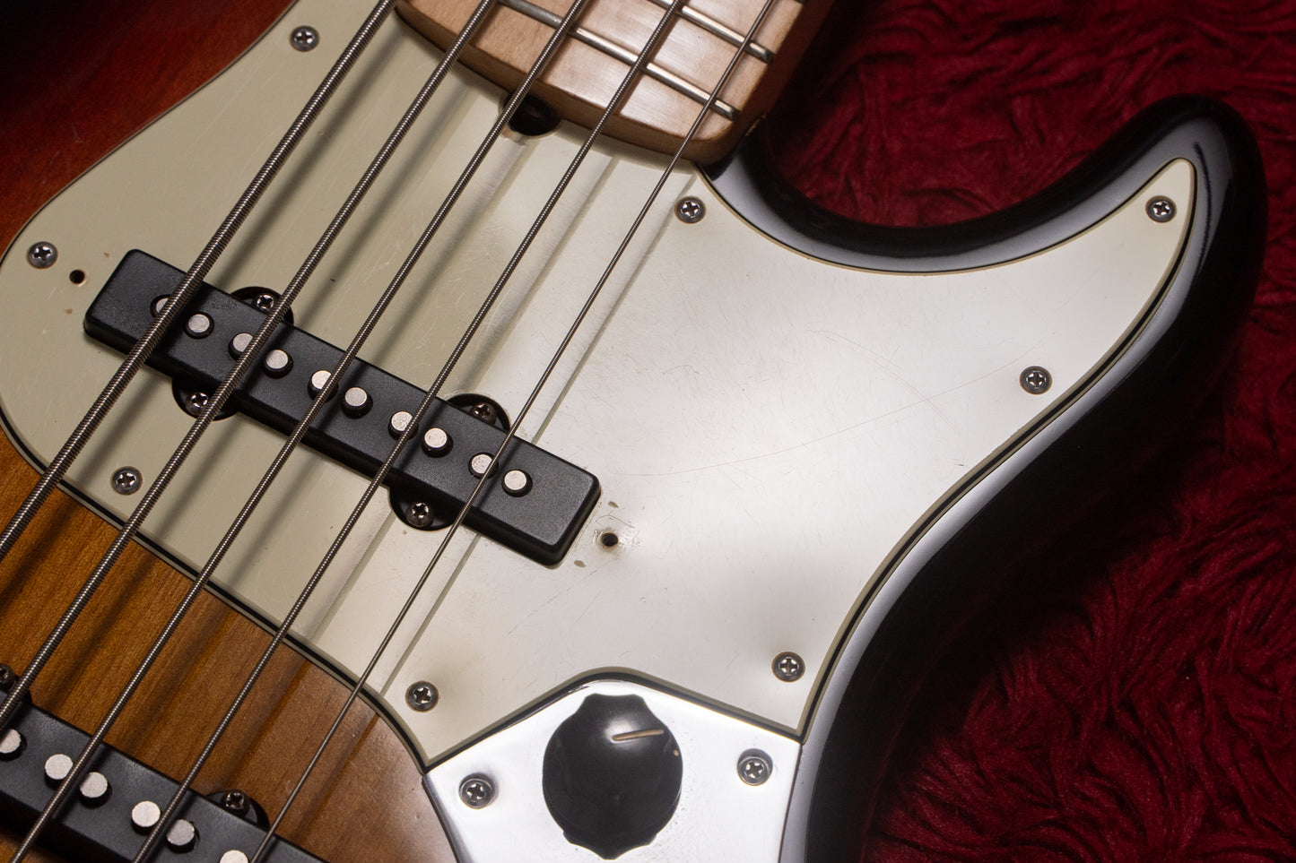 【used】Fender / American Deluxe Jazz Bass V 3TS passive mod. 2008 3.930kg #DZ8014156【GIB Yokohama】