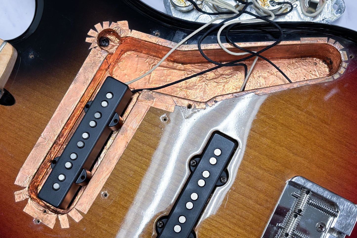 【used】Fender / American Deluxe Jazz Bass V 3TS passive mod. 2008 3.930kg #DZ8014156【GIB Yokohama】