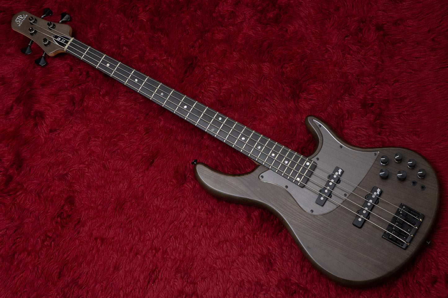 【new】STR / LS42/BW CHGS Sierra Series 4.395kg #00215【GIB Yokohama】