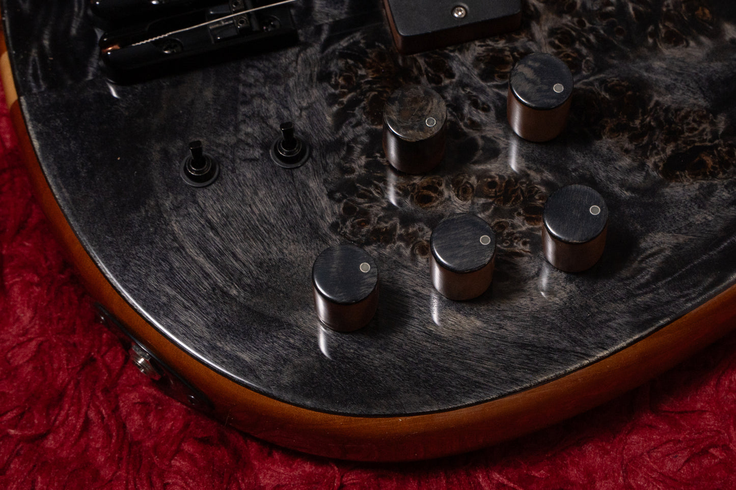 【new】D'Mark Guitars / OMEGA 6 Special Reserve Black Pioppo 4.350kg #25C0003【GIB Yokohama】